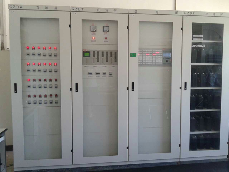欧式箱变、低压配电箱、美式箱变、开闭站、直流屏、信号屏、油浸变压器、干式变压器和铠装移开式金属封闭开关设备（KYN28-12）